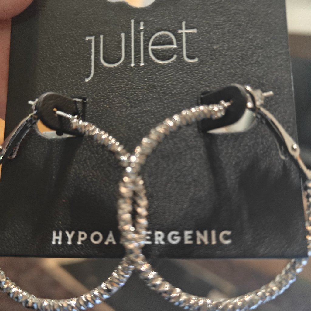 Juliet Hoop Earrings. Silver. Brand New.